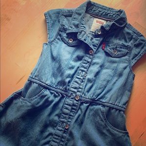 Levi’s Jean Dress & Jeans for Baby 18-24 mos💥💥